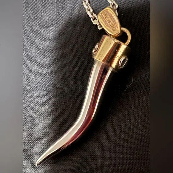 Dolce & Gabbana Horn Necklace w/ box & jewelry cloth. Missing D&G pendant - Picture 3 of 12